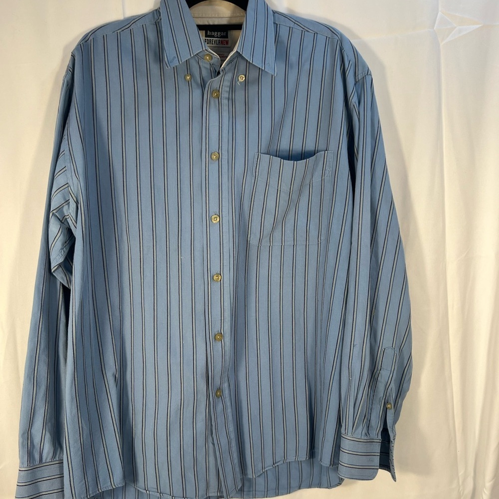 Haggar‎ Men's Blue Pinstripe Button Down Shirt